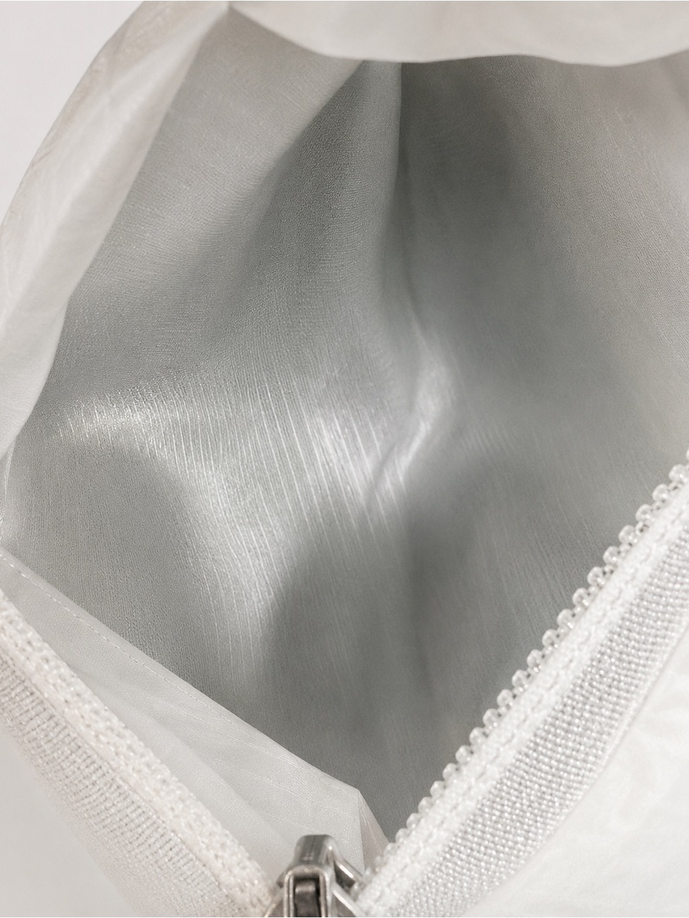 Nike White Ripstop Hooded Jacket with Subtle Marble Detail - Picture 9 of 9